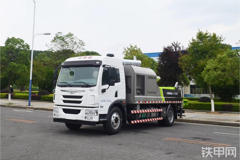 中联重科18mpajf混凝土车载泵