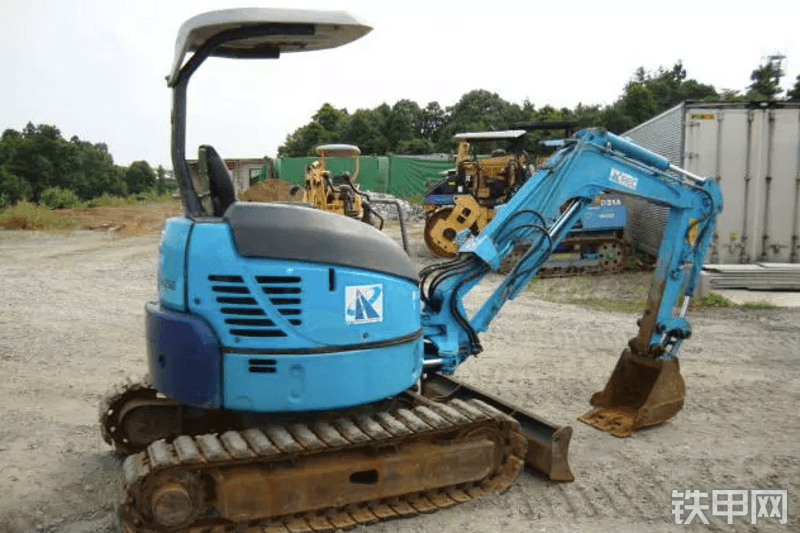 日立ZX20U挖掘机整机外观