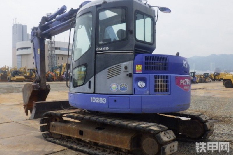 小松PC78UU-8挖掘机整机外观