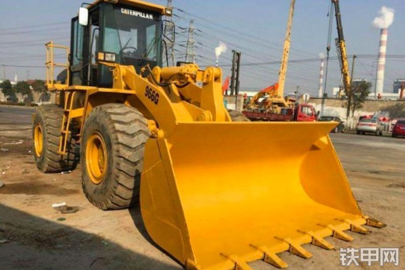 卡特彼勒966G装载机整机外观