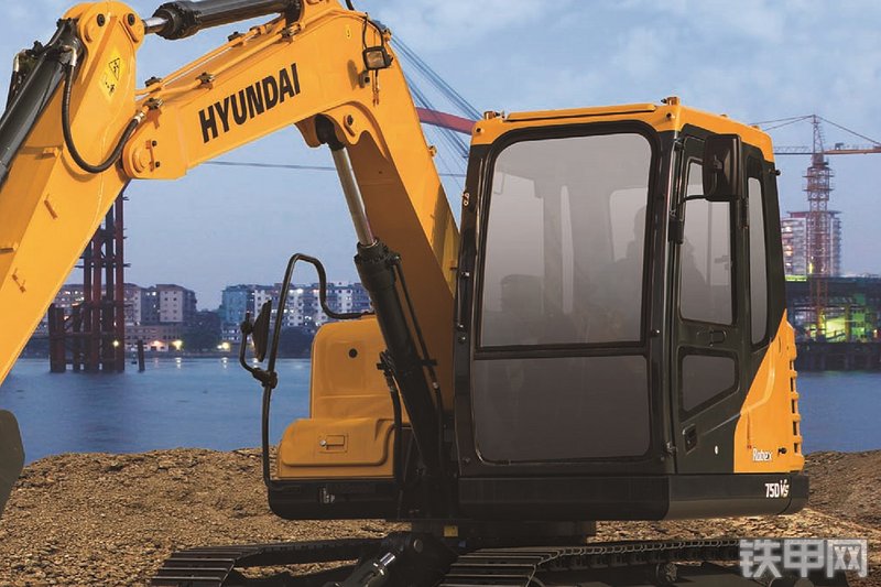 现代R75BVS挖掘机图解( )