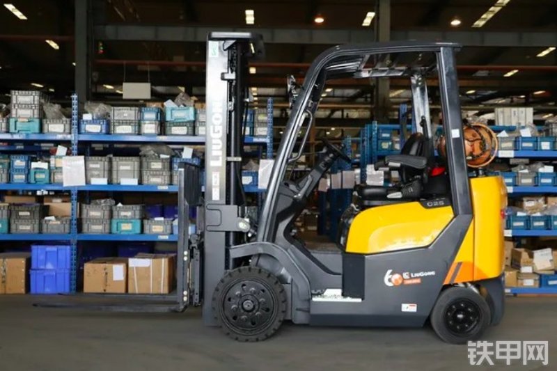 柳工CLG2025G-C叉车整机外观