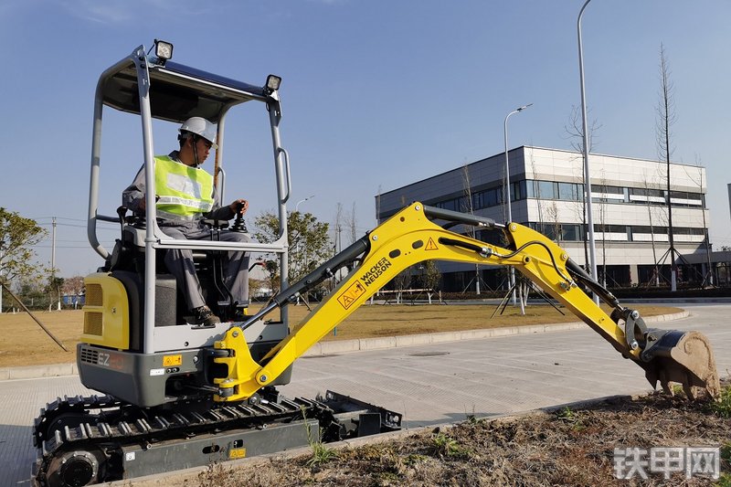 威克诺森EZ20挖掘机整机外观