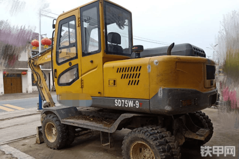 山鼎sd75w9t轮式挖掘机