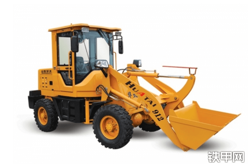 华太重工ZL912装载机整机外观