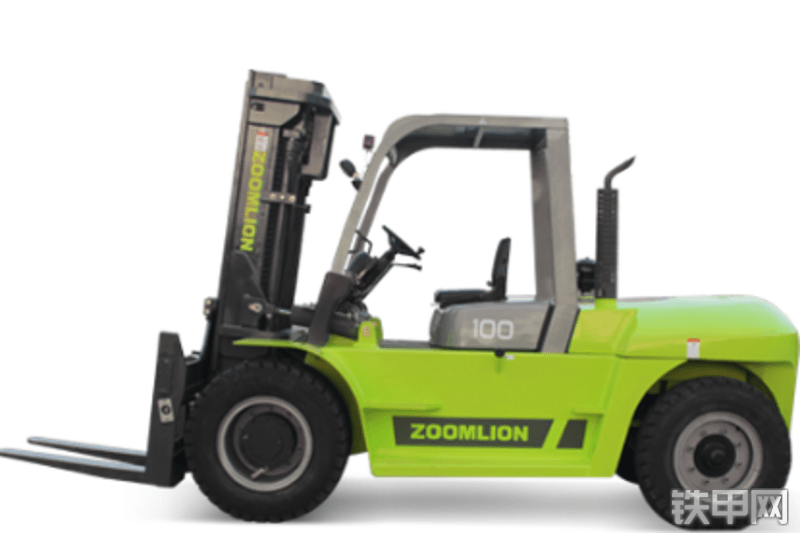 中联重科FD100叉车整机外观