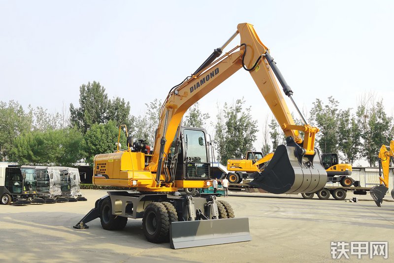 帝盟重工DM155W挖掘机整机外观