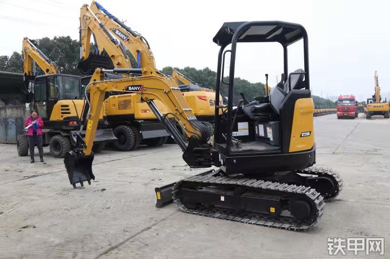 三一重工SY26U挖掘机整机外观
