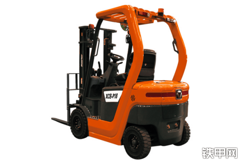徐工XCB-P18叉车整机外观