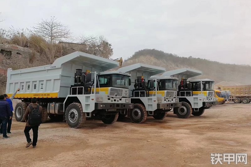 宇通YTK89A非公路自卸车整机外观