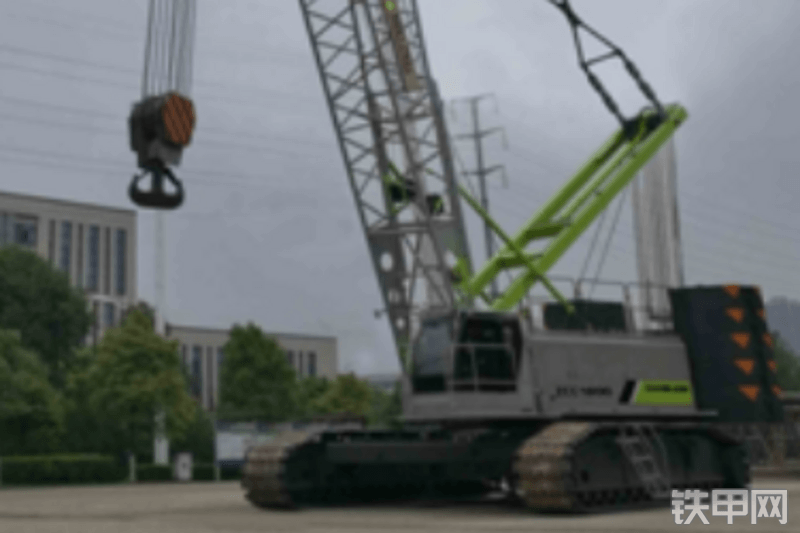 中联重科QUY180CL起重机整机外观