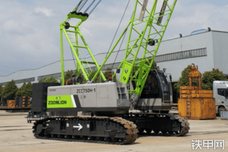 中联重科zcc750h1履带式起重机