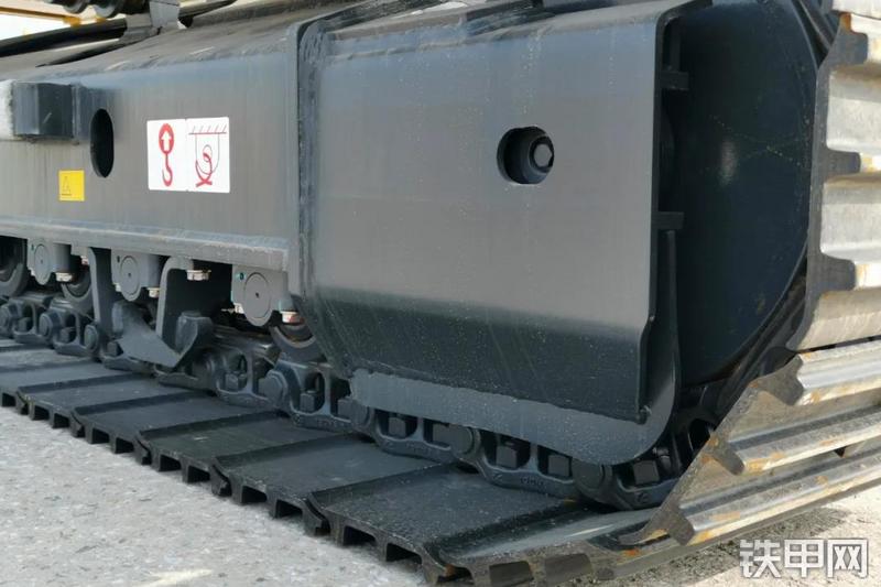 山推SE235LC-9挖掘机局部