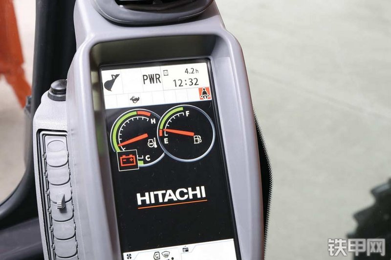 日立ZX360H-5A挖掘机局部