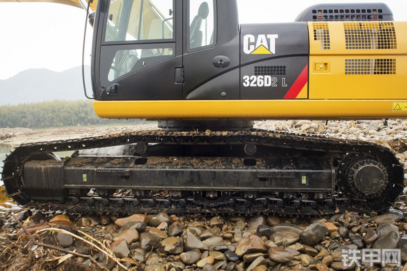 卡特彼勒326D2液压挖掘机局部