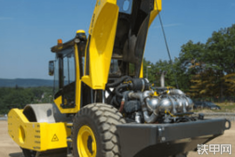 宝马格BW216D-5压路机整机外观