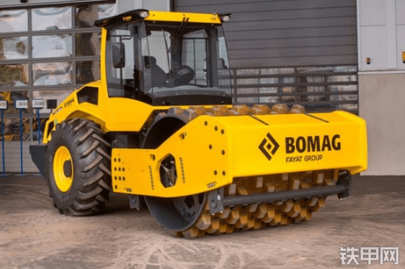 宝马格BW226PDH-5压路机整机外观