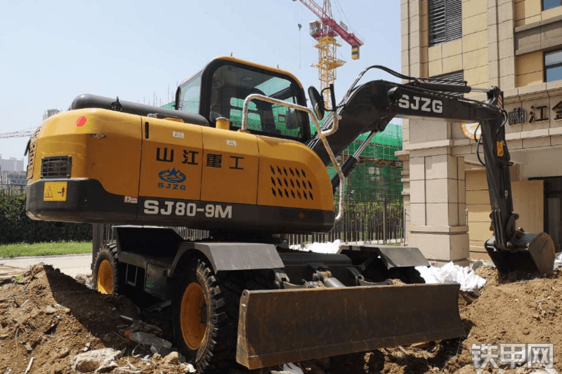 山江重工sj809m轮式挖掘机