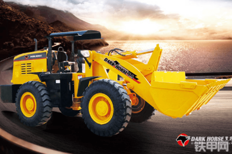 中泽华威HMJ838N井下装载机整机外观