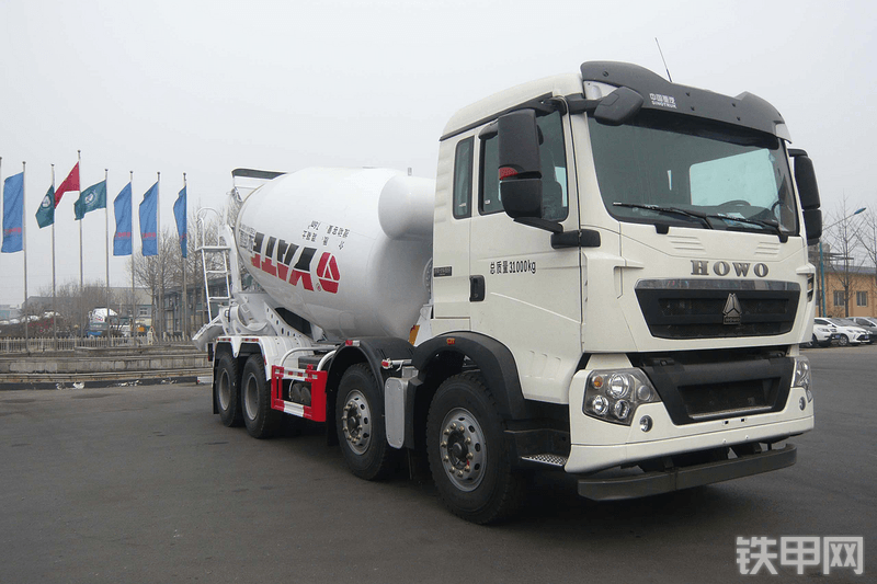 亚特重工TZ5317GJBZG8E1搅拌运输车整机外观
