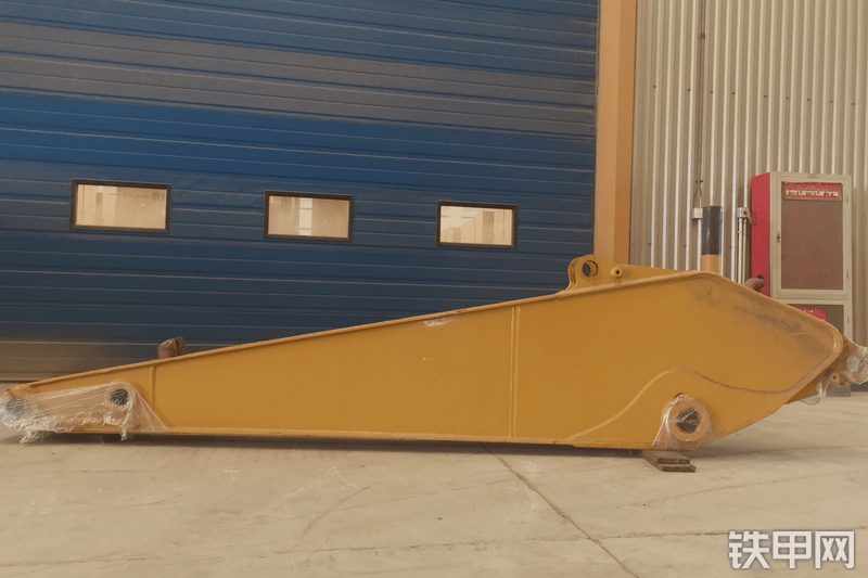 卡特彼勒320xiaobi小臂