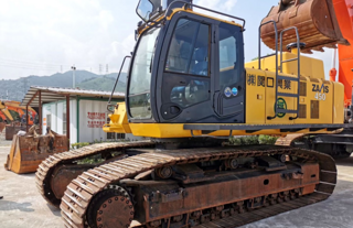 约翰迪尔 450DLC 挖掘机