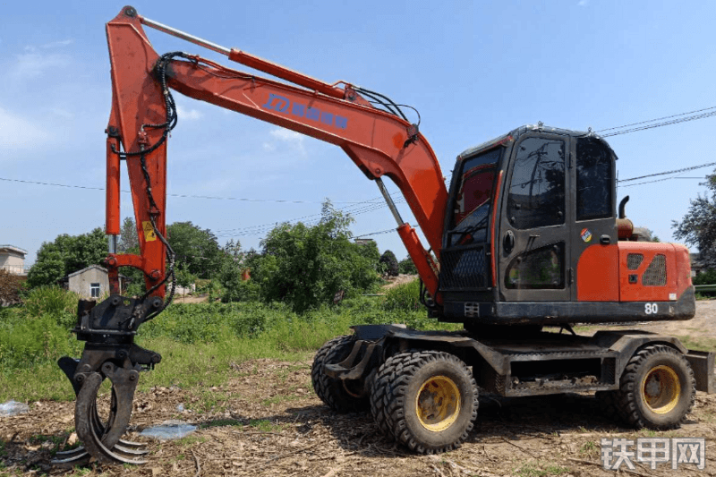 普雷德曼PLDM80挖掘机整机外观