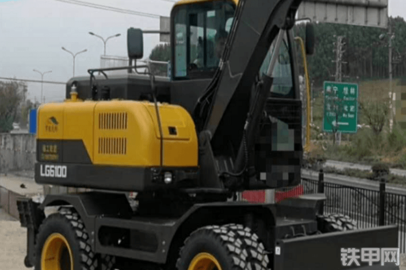 山东宝格LG6100挖掘机整机外观