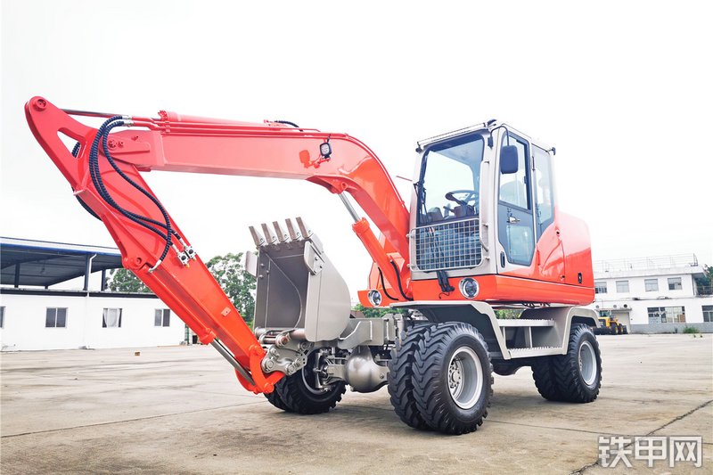 厦工XG8075W挖掘机整机外观