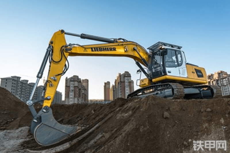 利勃海尔R924挖掘机整机外观