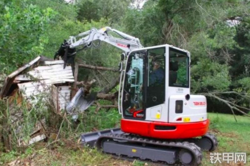 竹内TB257FR挖掘机整机外观