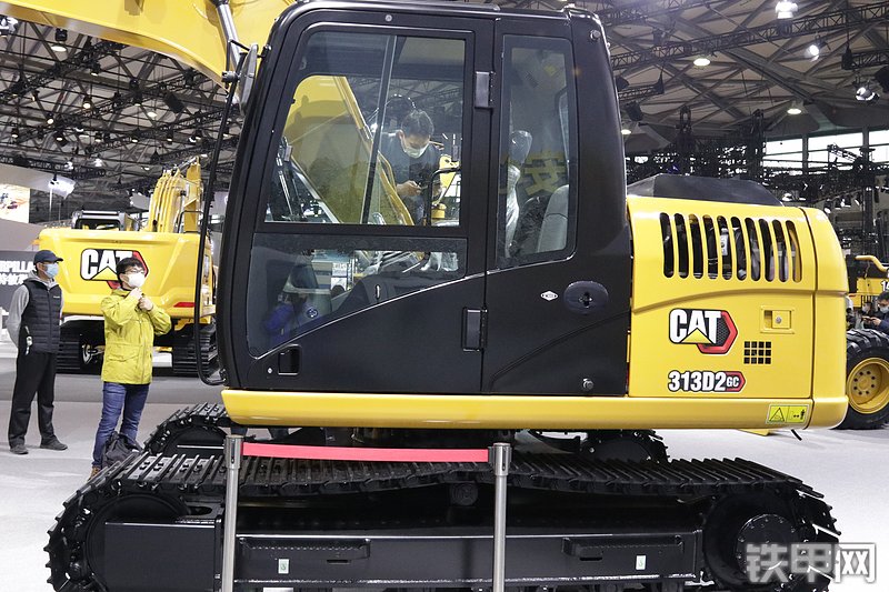 卡特彼勒CAT®313D2 GC 小型液压挖掘机展会( )