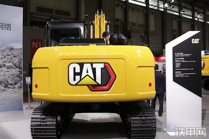 卡特彼勒CAT®313D2 GC 小型液压挖掘机展会( )