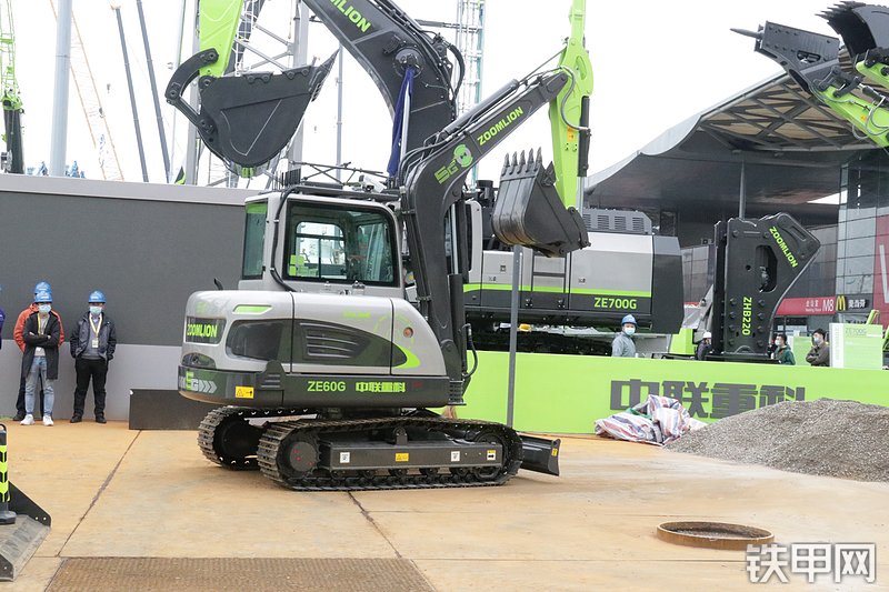 中联重科ZE60G挖掘机整机外观