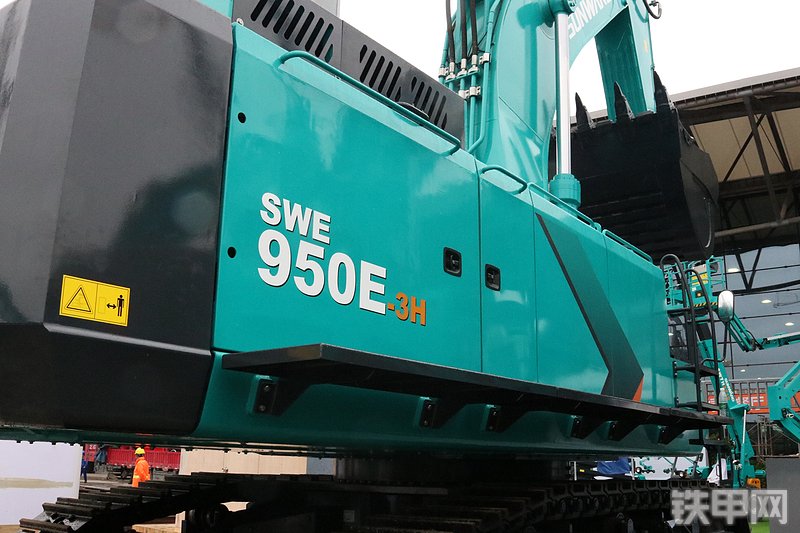 山河智能SWE950E-3H挖掘机局部