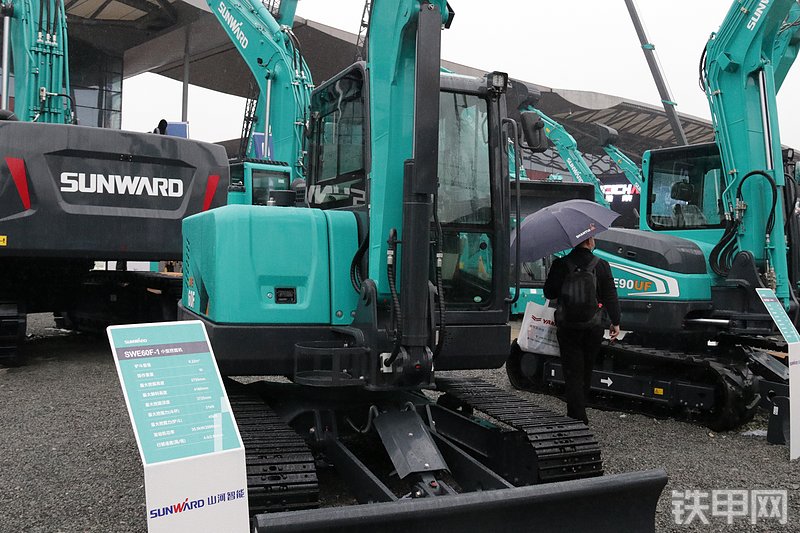 山河智能SWE60F-1挖掘机整机外观