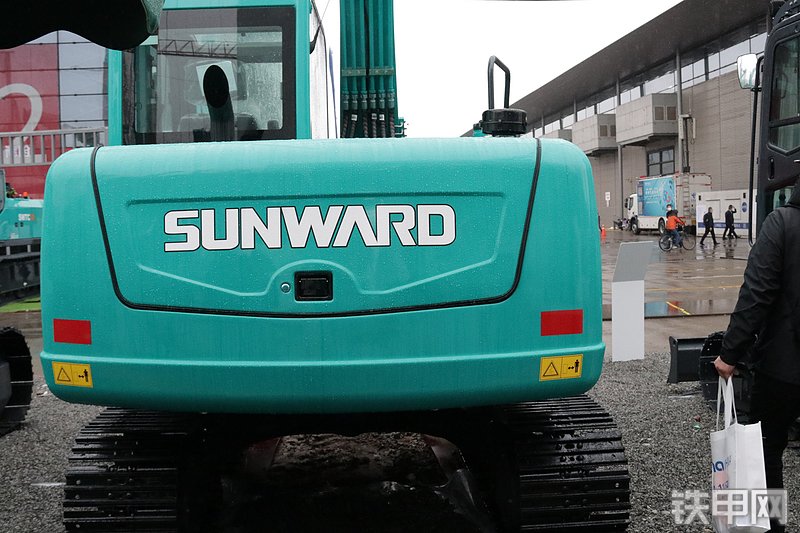 山河智能 SWE80E9挖掘机局部