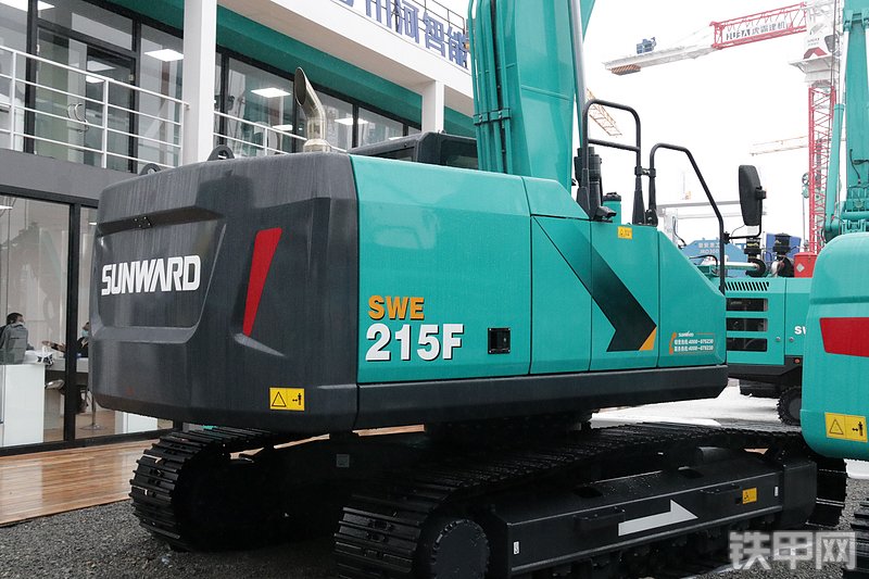 山河智能SWE215F-1挖掘机局部