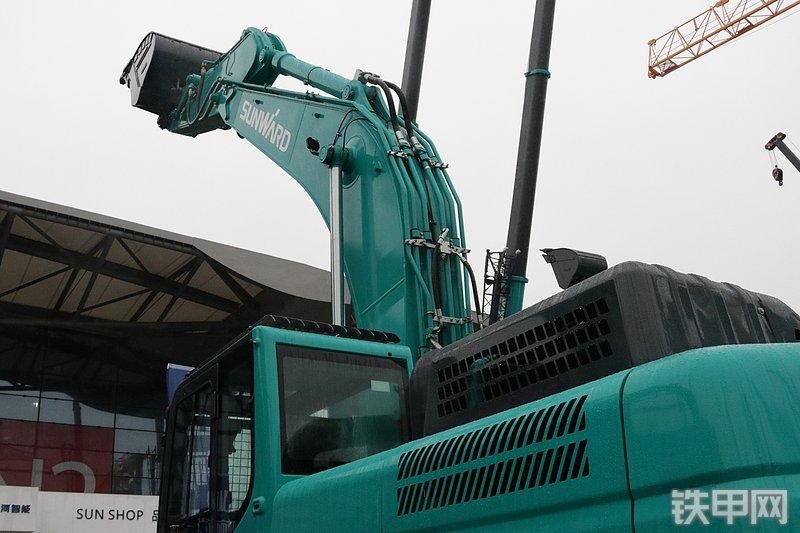 山河智能SWE400E-3H挖掘机局部