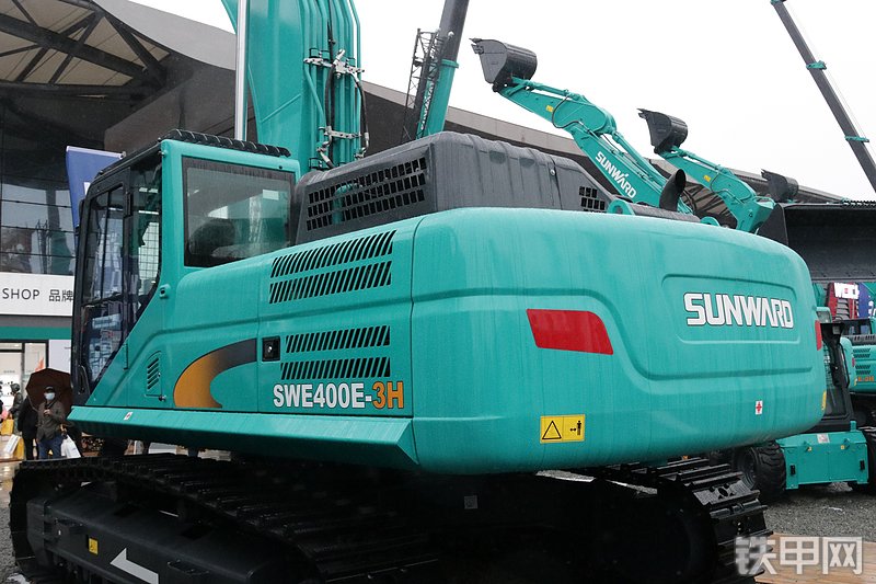 山河智能SWE400E-3H挖掘机局部