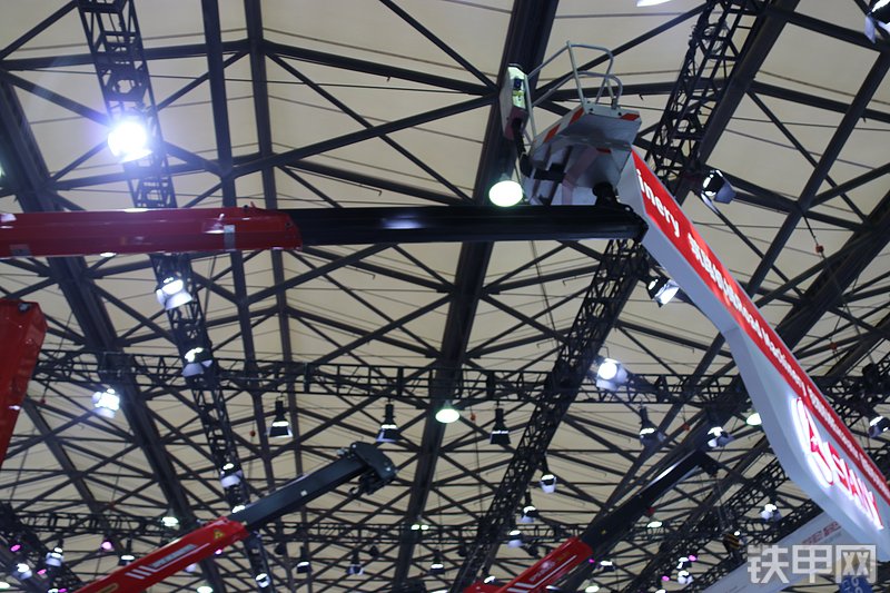 三一重工SPP200A高空作业机械局部