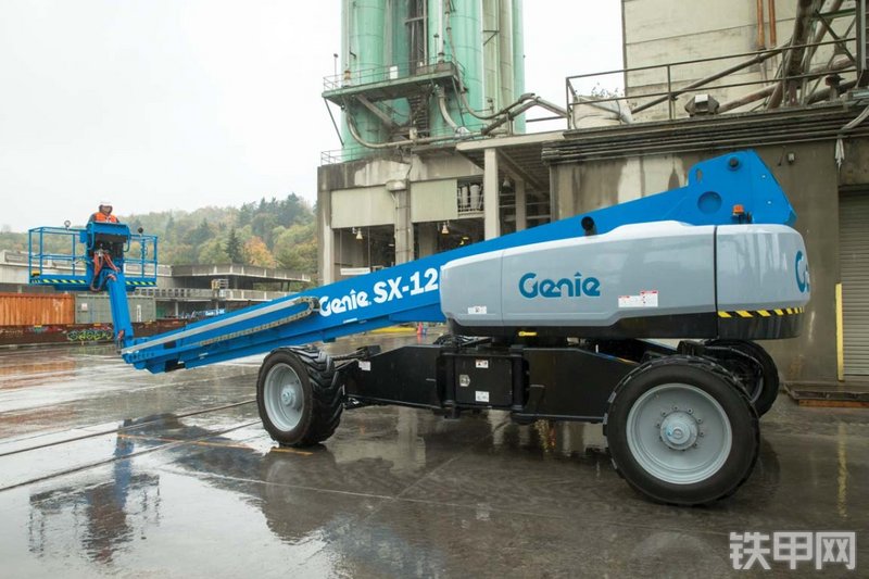 吉尼SX-125 XC高空作业机械整机外观