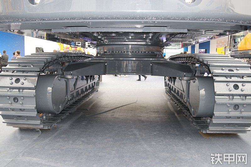 徐工XE650DK MAX挖掘机局部