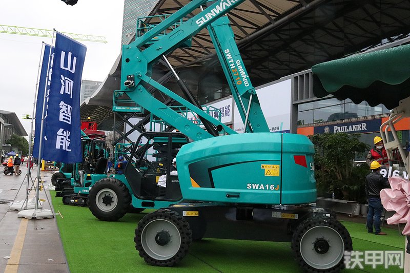 山河智能SWA16J高空作业机械局部