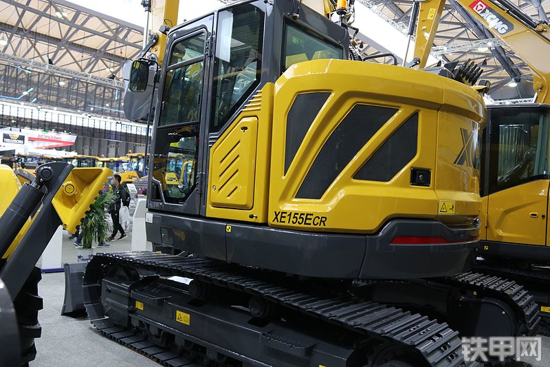 徐工XE155ECR挖掘机整机外观