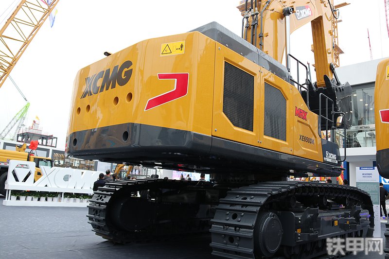 徐工XE650DK MAX挖掘机局部