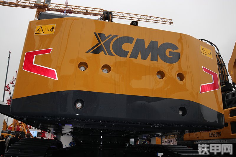 徐工XE650DK MAX挖掘机局部