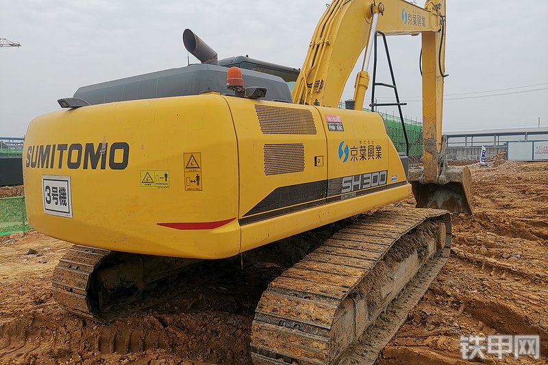 住友sh2506履带式挖掘机