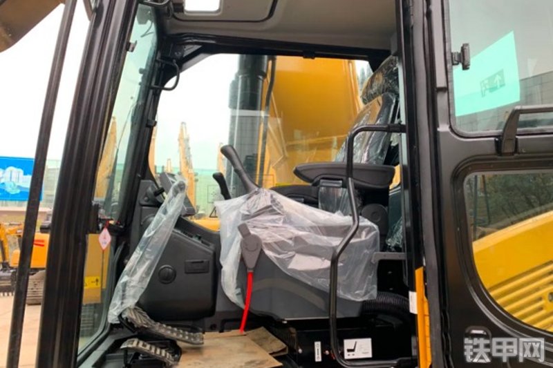 三一重工SY200C Plus挖掘机局部