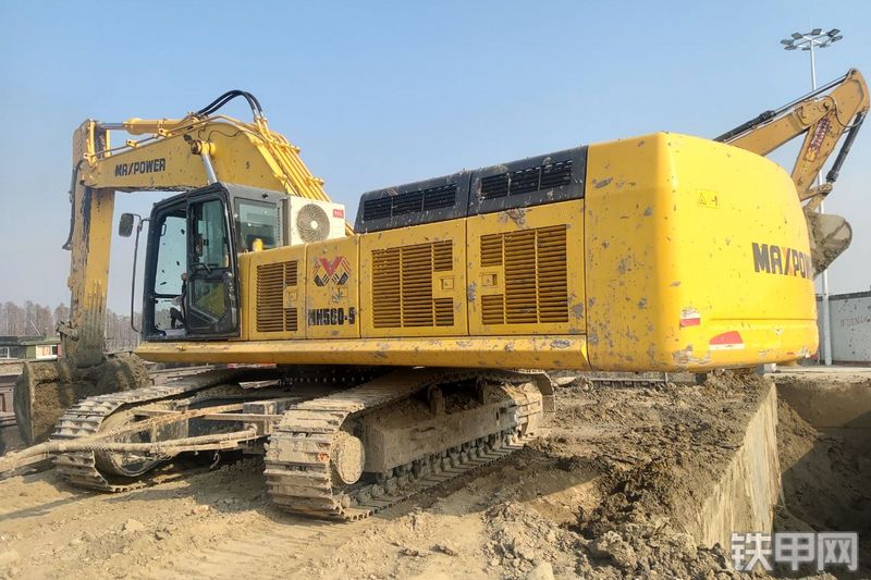 迈斯伯尔me5609履带式挖掘机